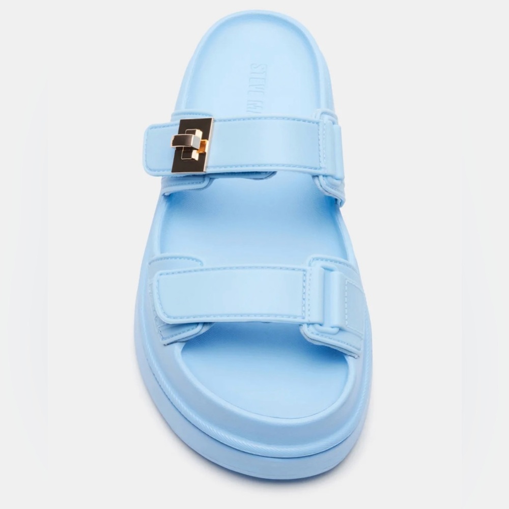 Steve Madden Bigschmona Slip-On Sandals in Light Blue